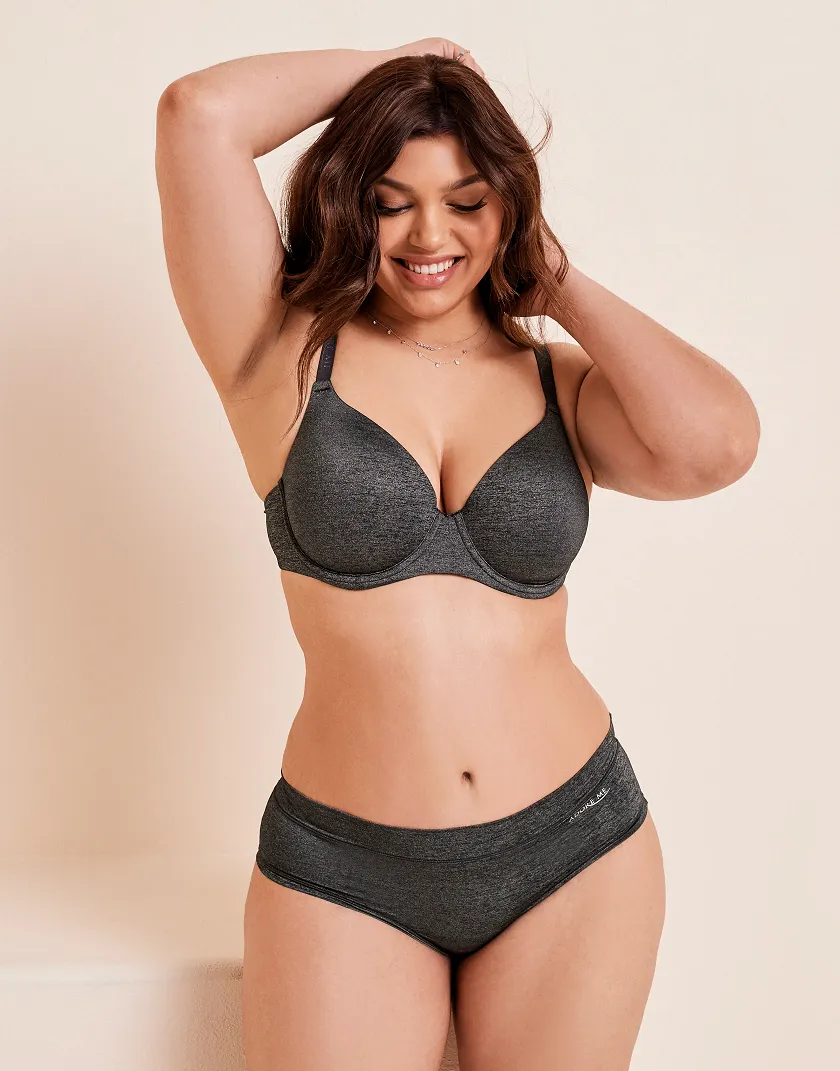 Abellinaa Black 2 Contour bra bundle Model 4