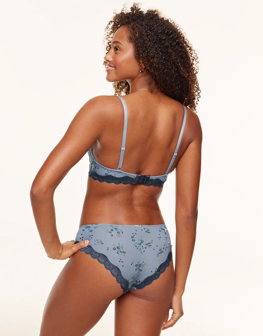 Kati Floral Blue 5 Contour bra bundle Model 4