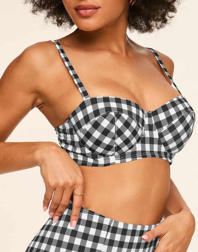 Vivien Plaid Black 2 Contour swimwear bundle Model 4