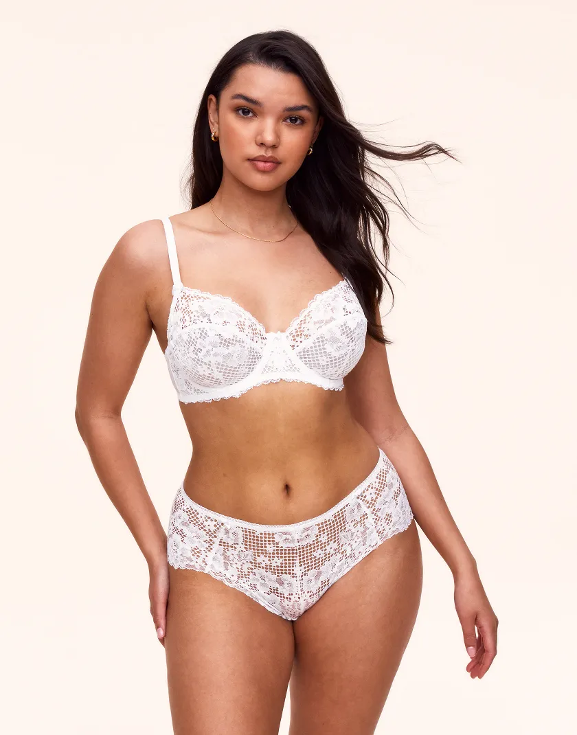 Cinthia White 4 Unlined bra bundle Model 5