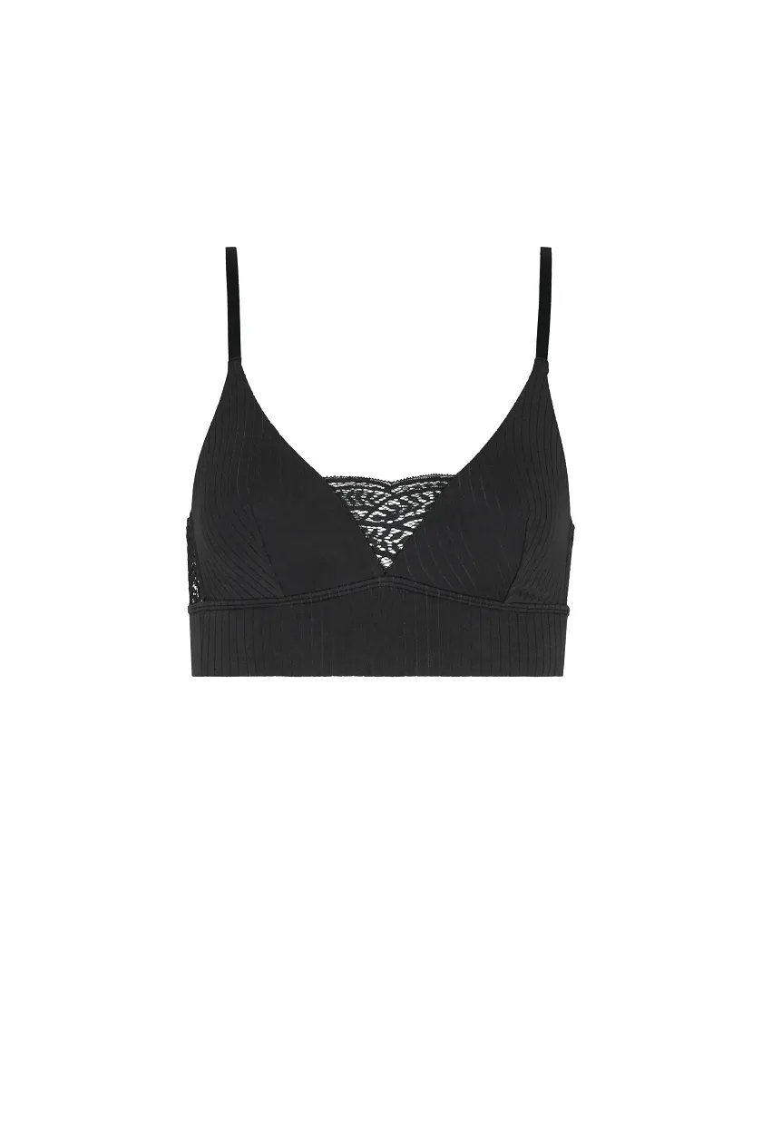 Floretta Black 2 Unlined bra bundle Still 5