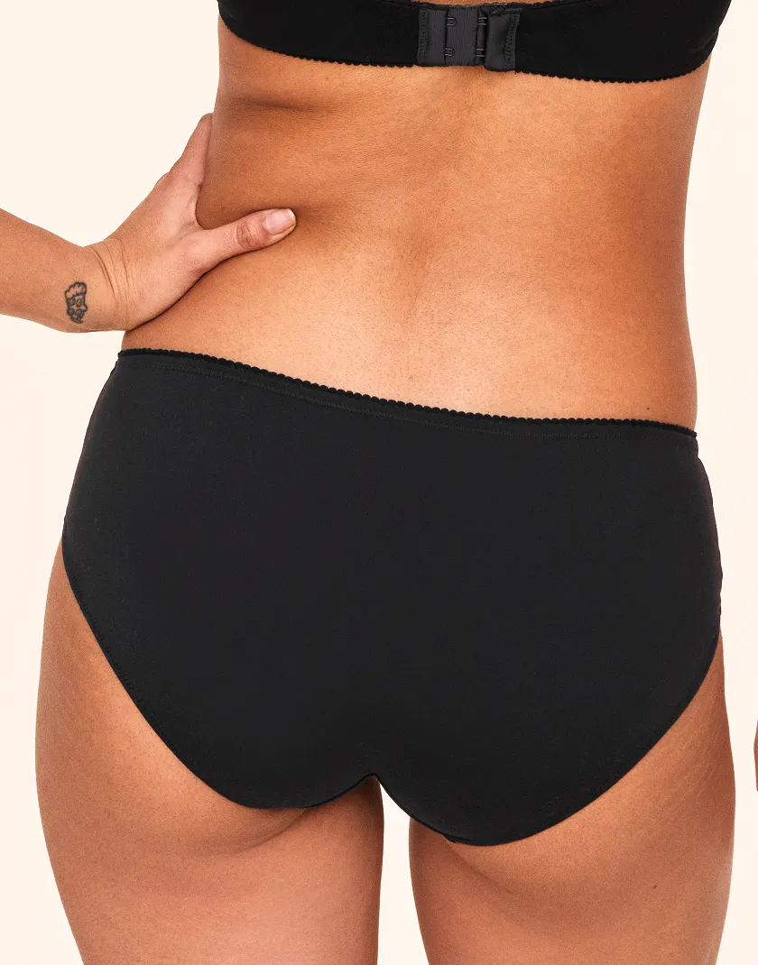 Elisandra Hipster Black panty bundle Model 2