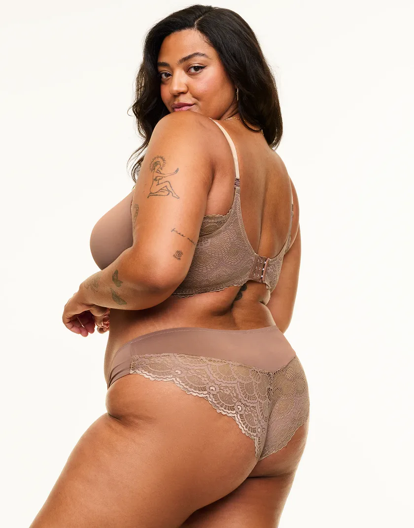 Jainey B1 Medium Beige 2 Contour bra bundle Model 9