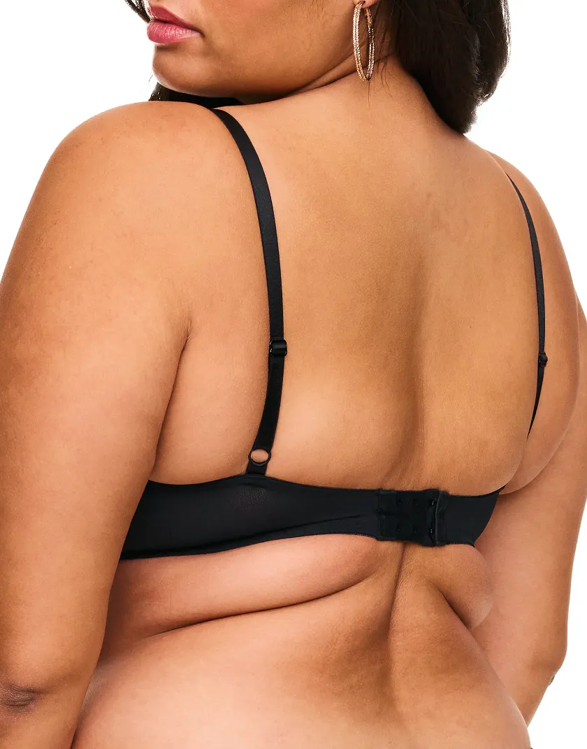 Esmay Black 5 Unlined bra bundle Model 4