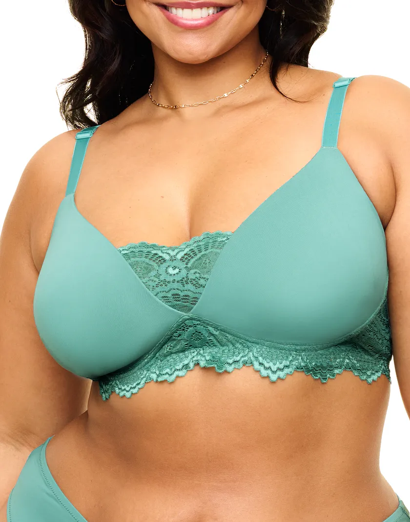 Jainey B1 Medium Green 2 Contour bra bundle Model 2