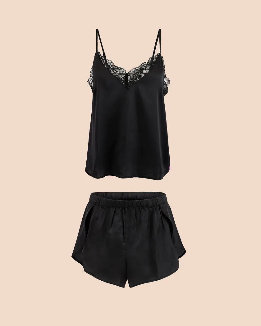 Linnie C1 Black sleepwear bundle Still 2