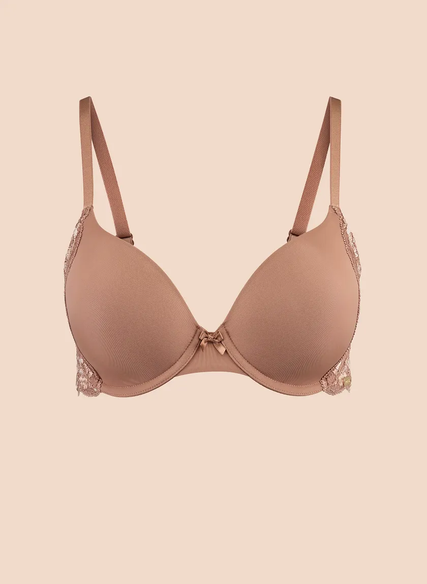 Paxton Medium Beige 2 Contour bra bundle Still 3