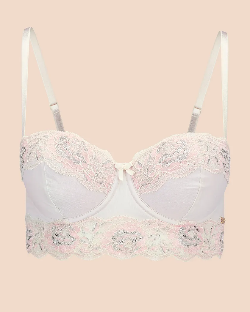 Mavis Floral White 2 Contour bra bundle Still 4