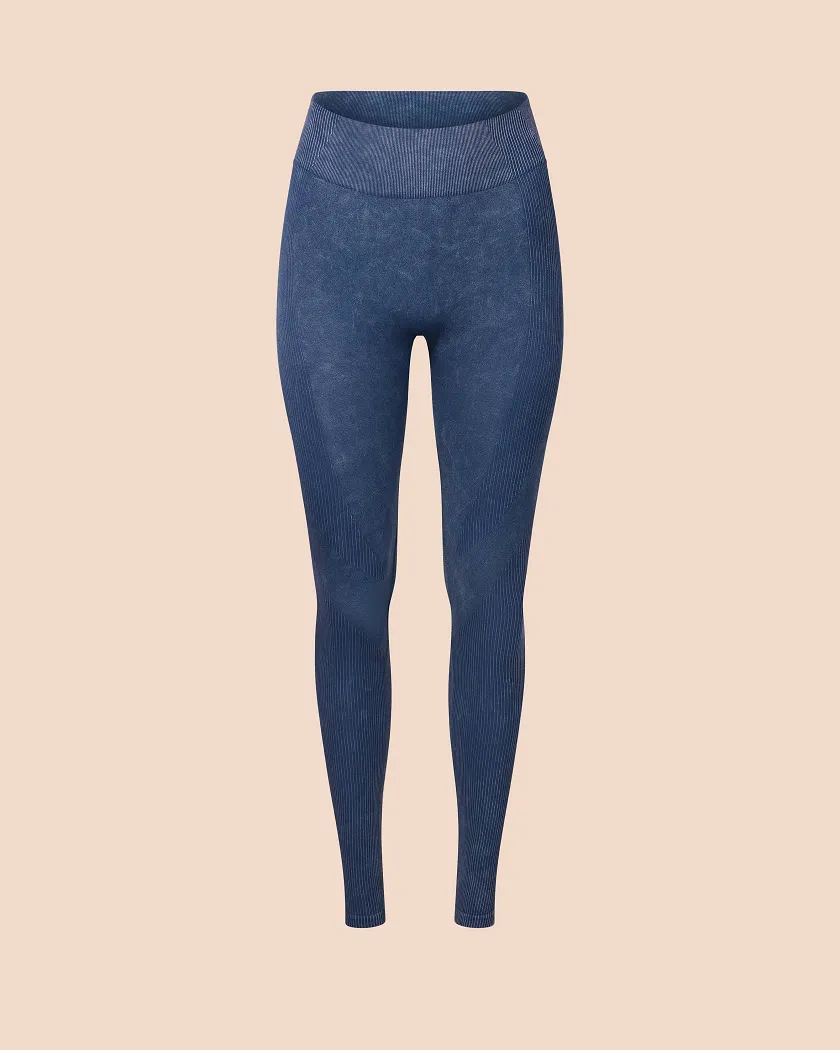 Empower Legging Dark Blue activewear bundle Still 2