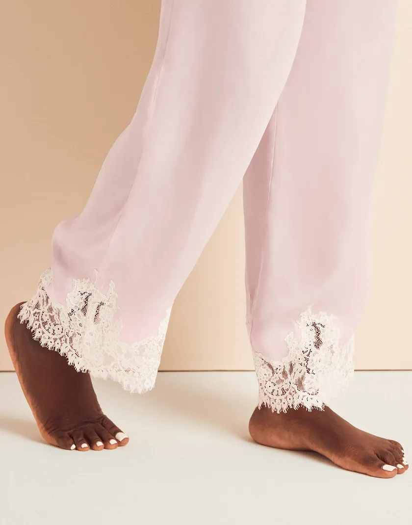 Vegan Silk Pant Light Pink sleepwear bundle Model 3