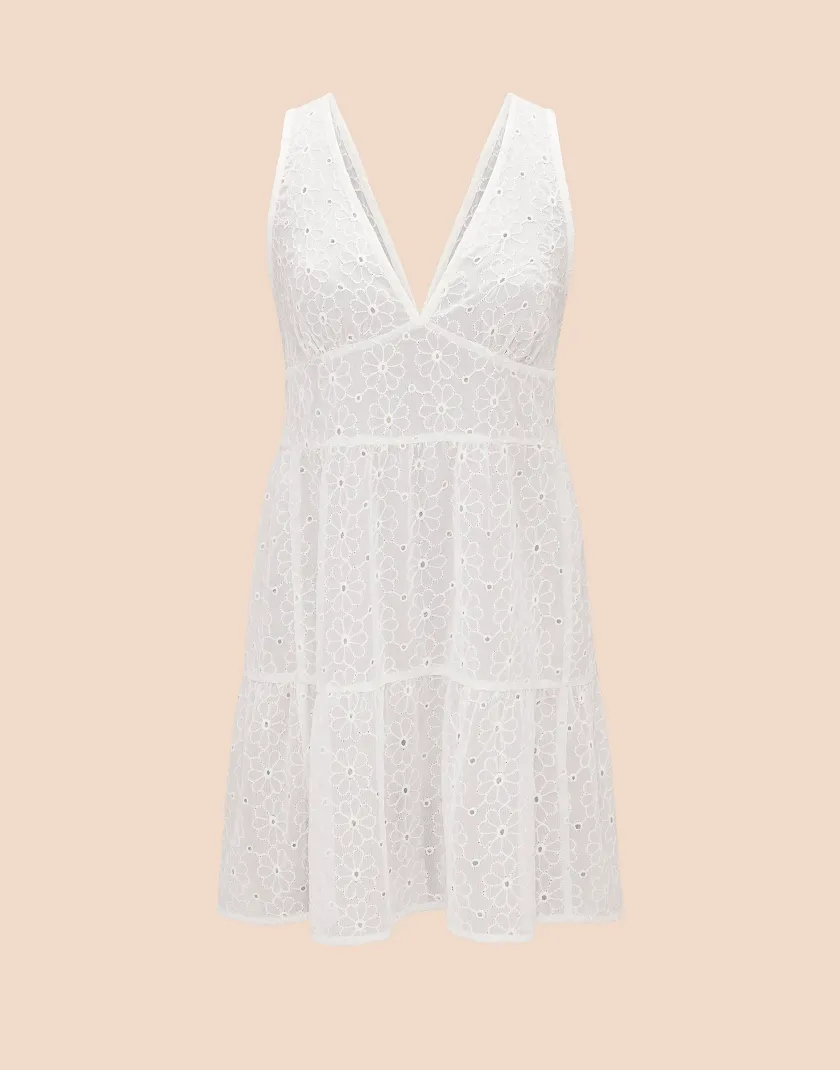 Shoshana B1 White swimwear bundle Still 3