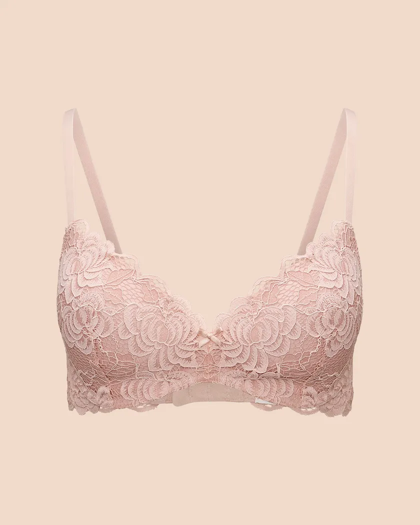 Louisa Medium Beige 2 Contour bra bundle Still 3