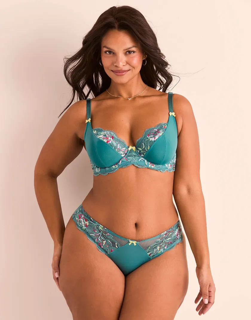 Vicky Dark Blue 2 Unlined bra bundle Model 5