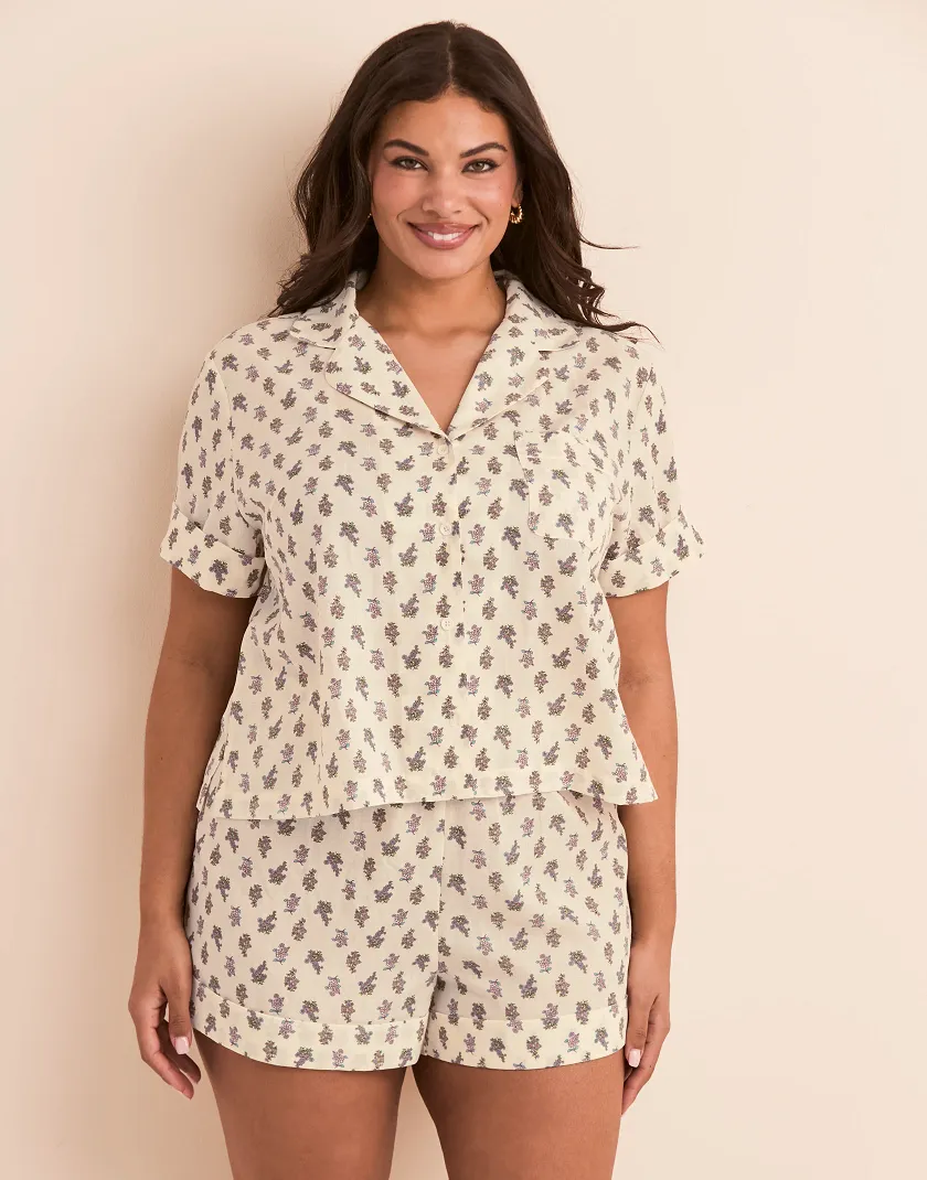 Lucero B1 Floral Beige sleepwear bundle Model 2