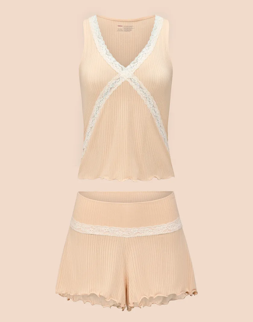 August Light Beige lounge bundle Still 2