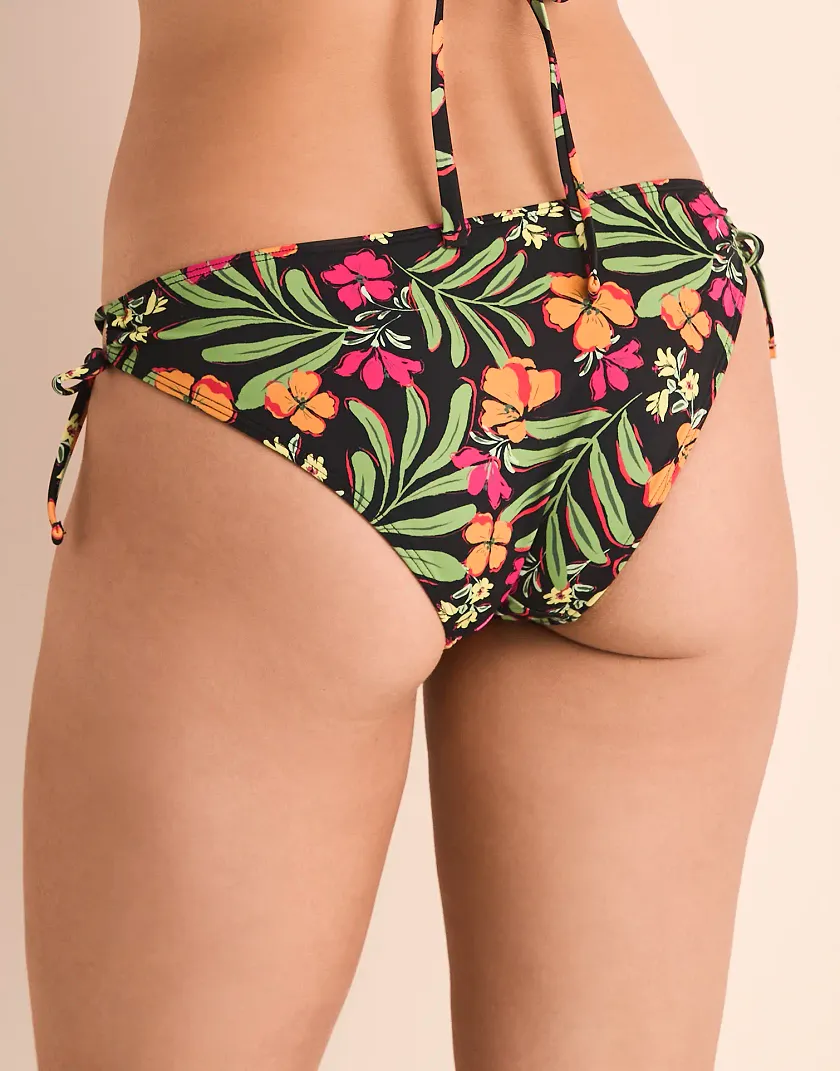 Tatiana Tropical Black swimwear bundle Model 2
