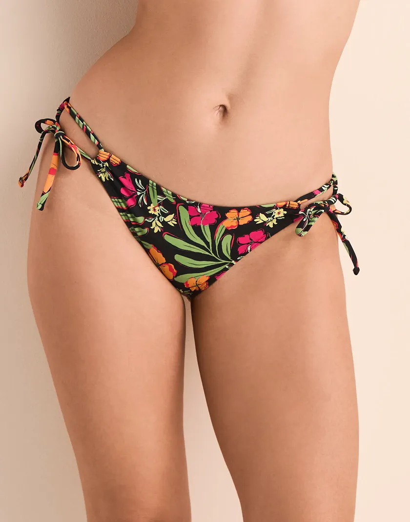 Tatiana Tropical Black swimwear bundle Model 1