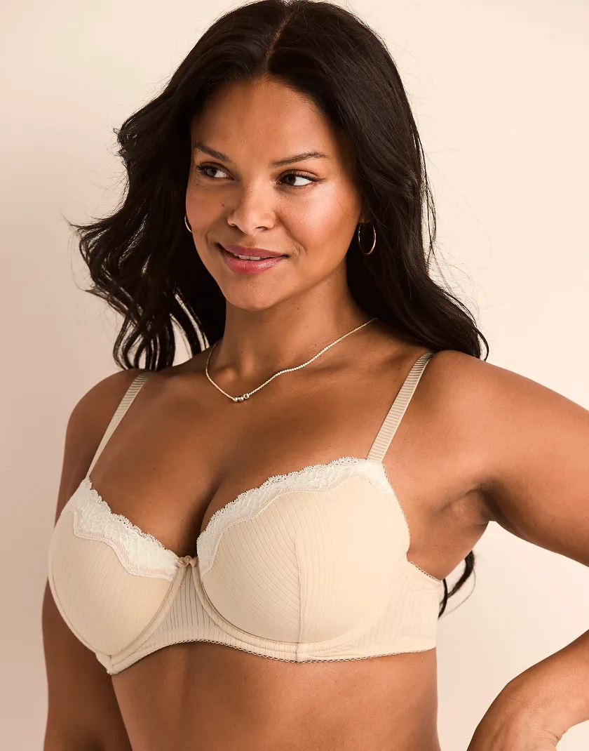 Lilou Light Beige 3 Contour bra bundle Model 11