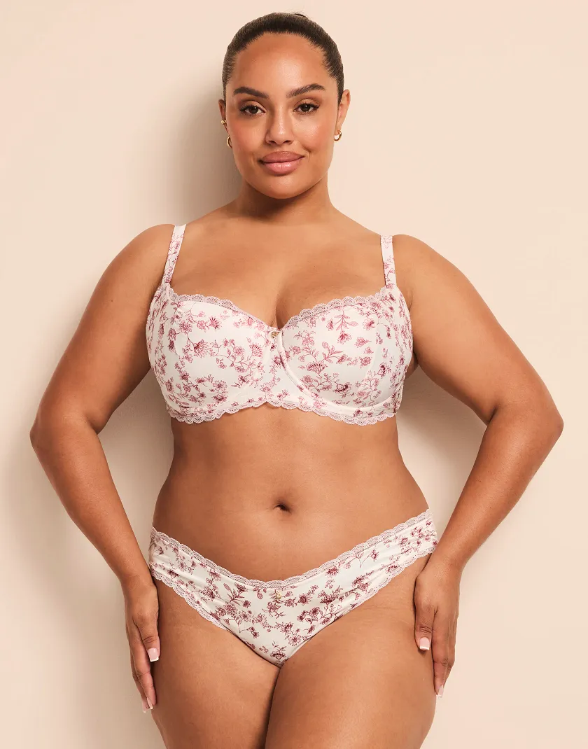 Elsie Floral Pink 2 Contour bra bundle Model 7