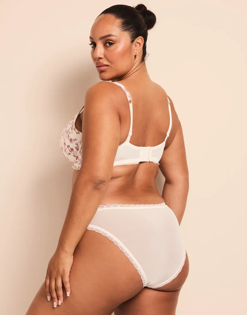 Elsie Floral Pink 2 Contour bra bundle Model 9