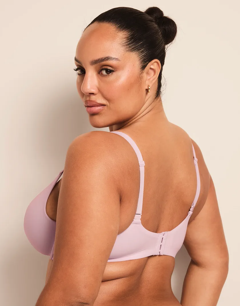 Janelle Light Pink Contour bra bundle Model 4
