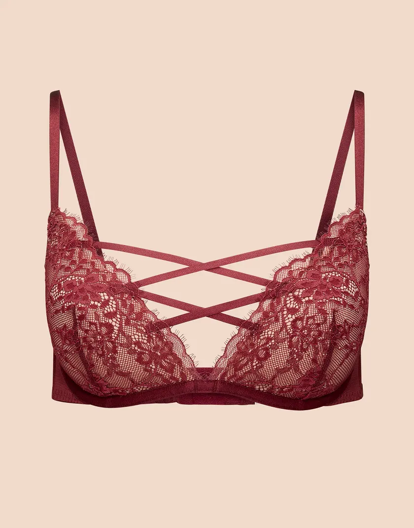 Mila Dark Red 2 Contour bra bundle Still 3