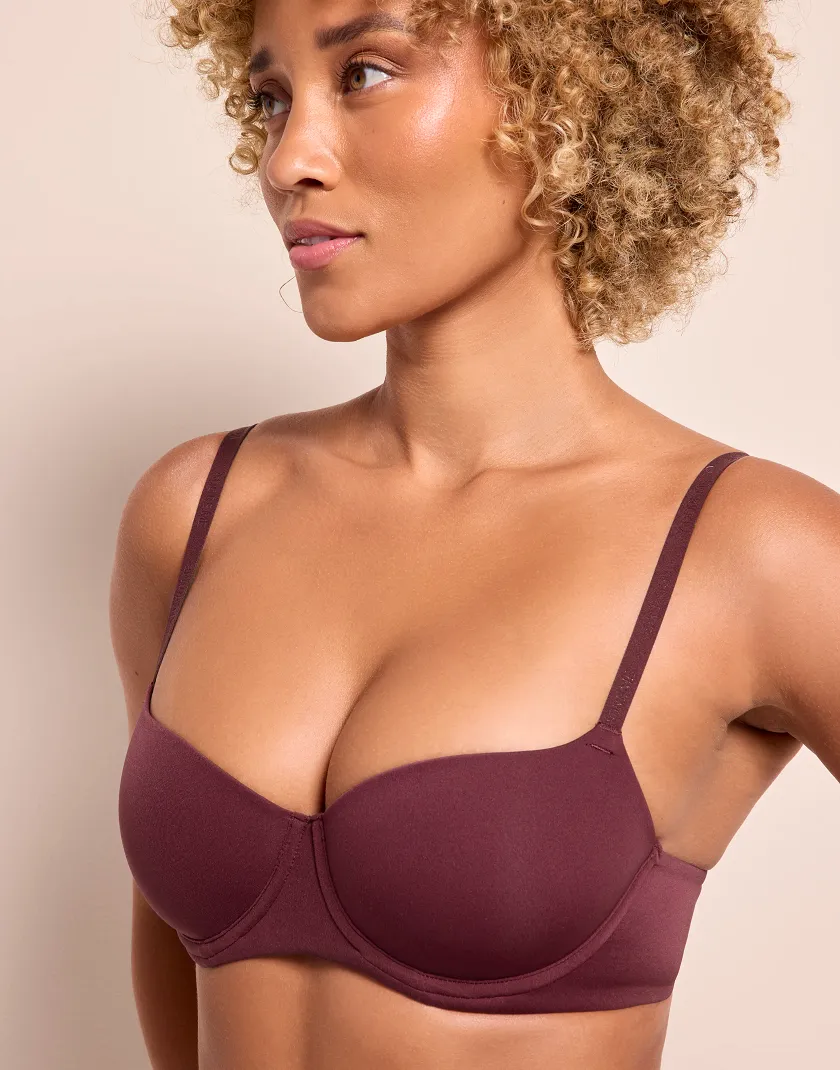 Sissel Dark Purple Contour bra bundle Model 1