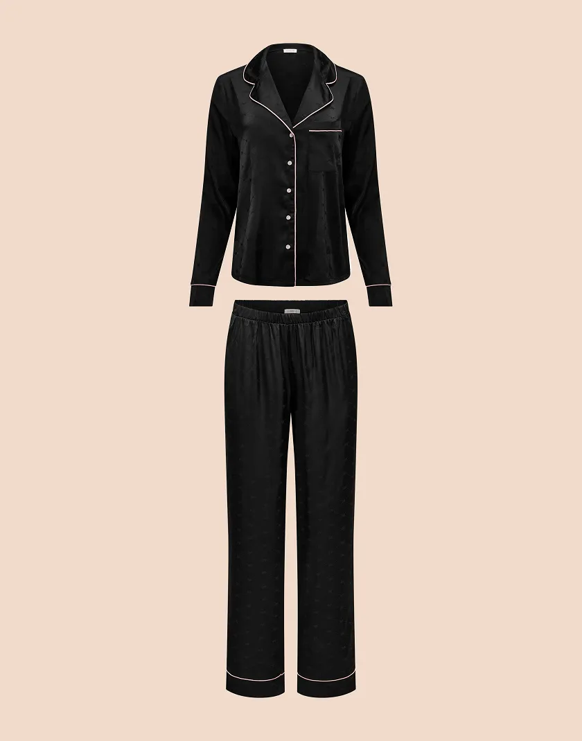 Raven Black sleepwear bundle Still 3