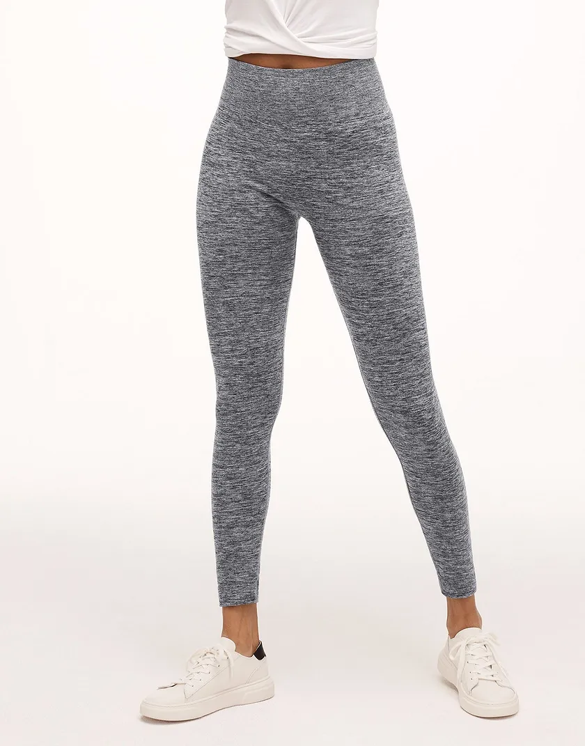 Sophia Gray lounge bundle Model 1
