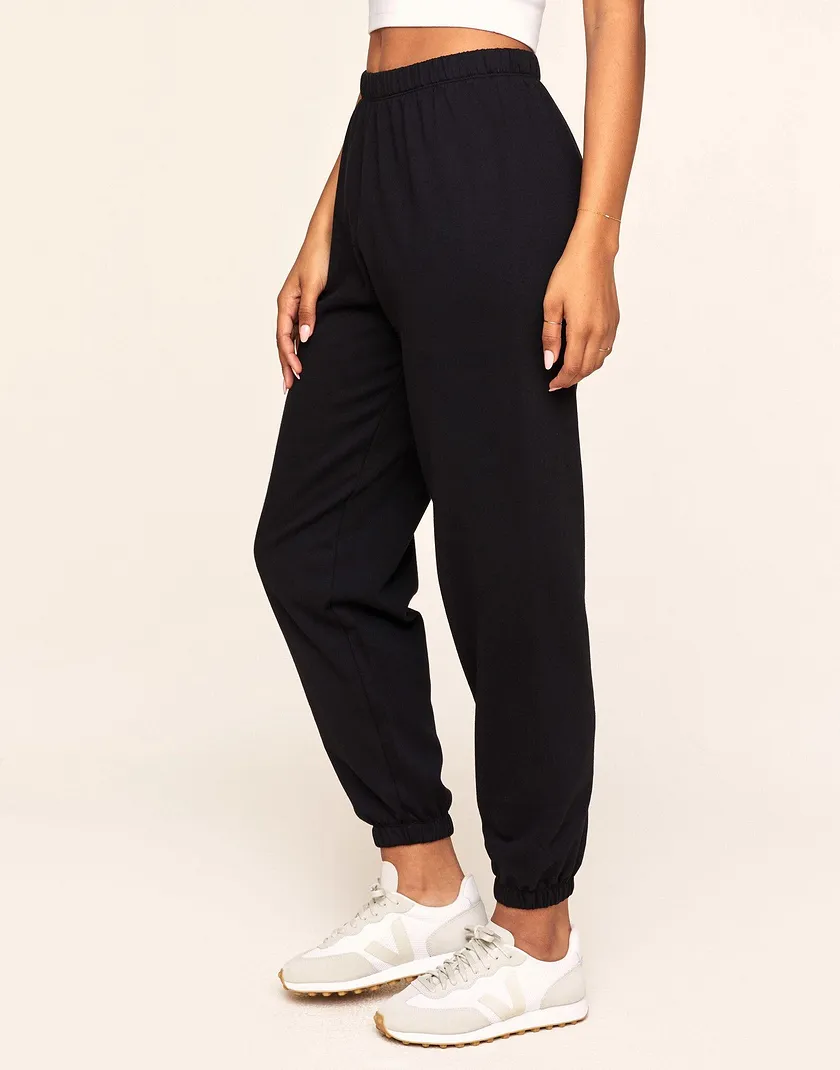 Kaylie Black lounge bundle Model 6