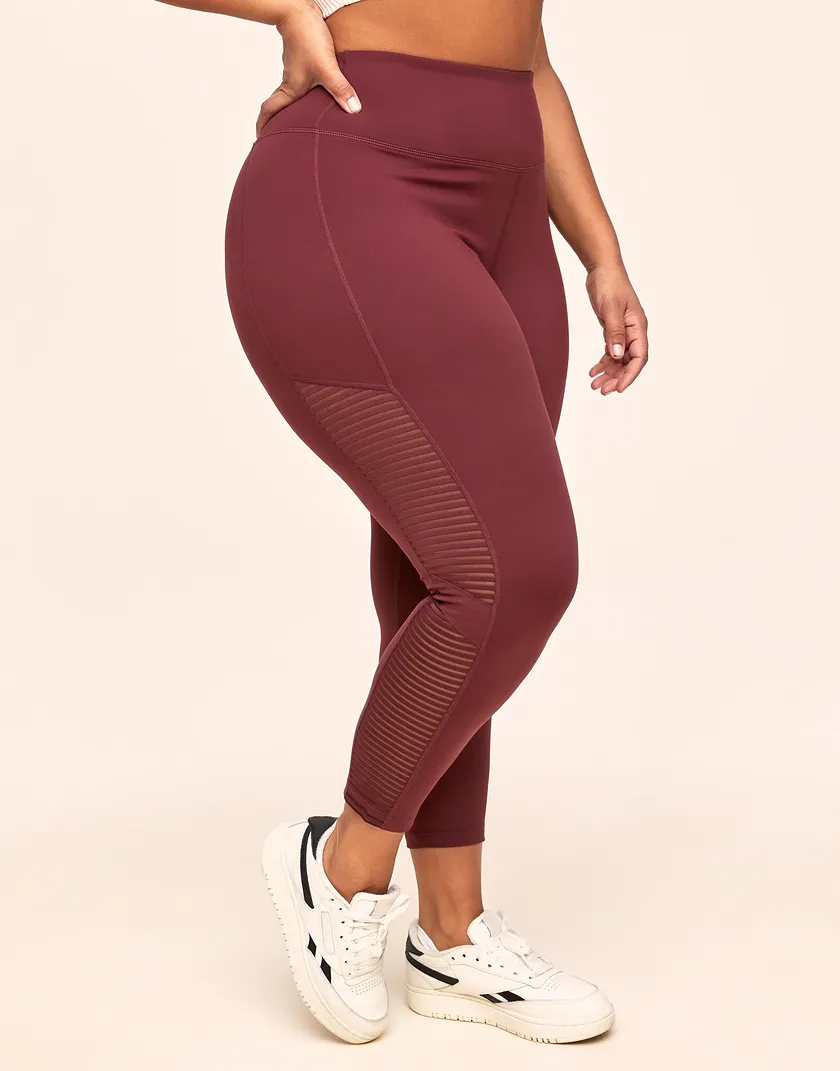 Cali Stripe Mesh Red Plus activewear bundle Model 2