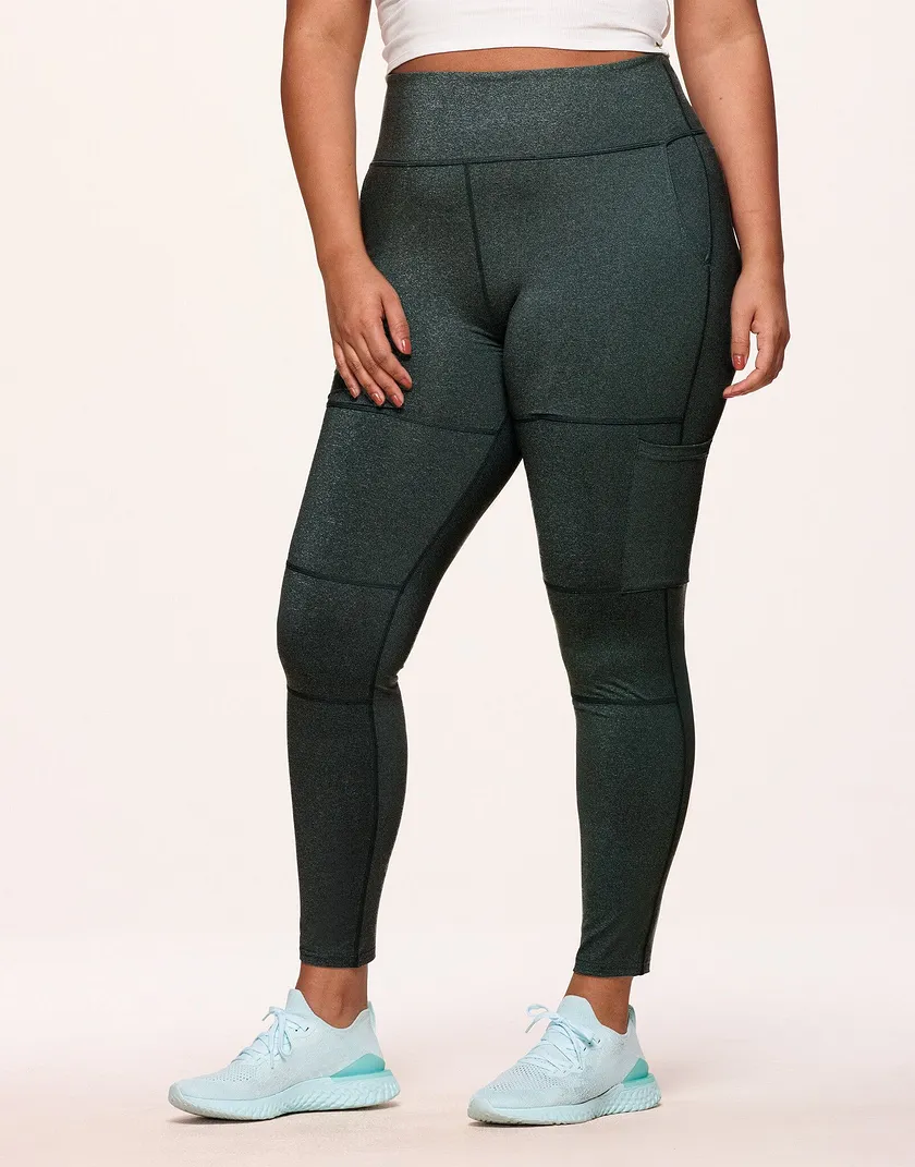 Haley Heathered Cargo Legging Green Plus activewear bundle Model 2