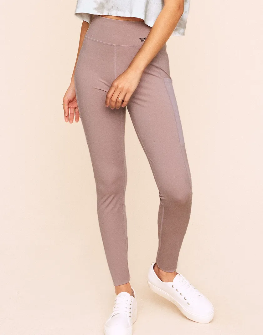 Emberly Medium Beige activewear bundle Model 1
