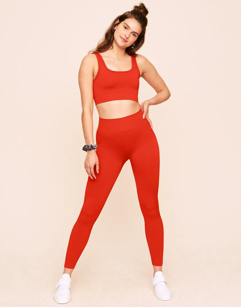 Maeve Ombre Sports Bra Red Contour activewear bundle Model 6