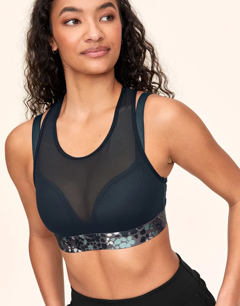 Micah Dark Blue Contour activewear bundle Model 1