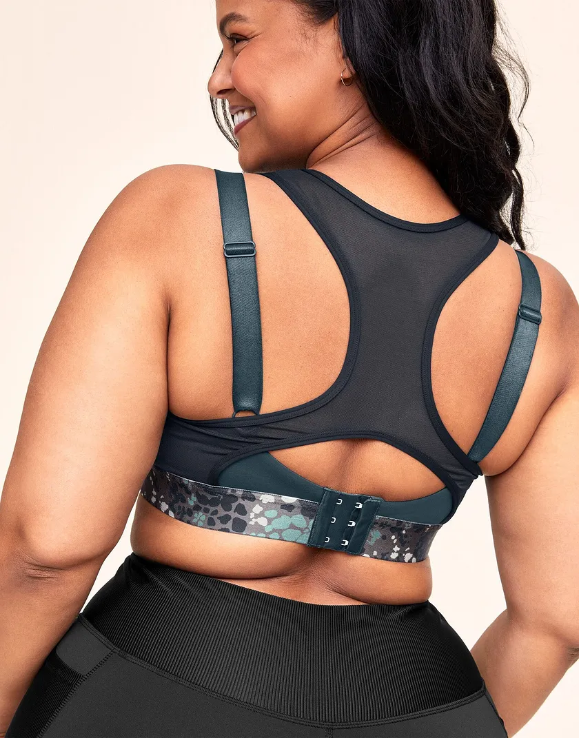 Micah Dark Blue Plus Contour activewear bundle Model 5