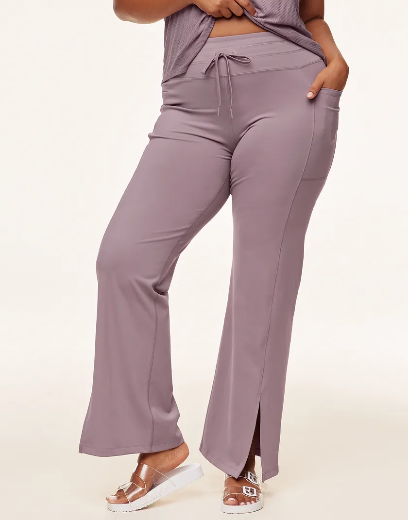Cora Cozy Flare Legging Dark Purple Plus activewear bundle Model 2