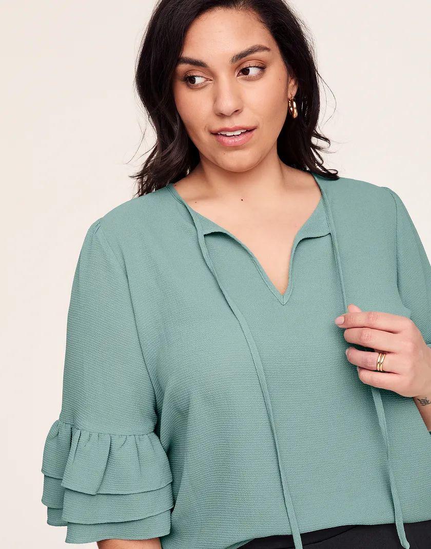 Quinn Top Medium Green Plus tops bundle Model 2