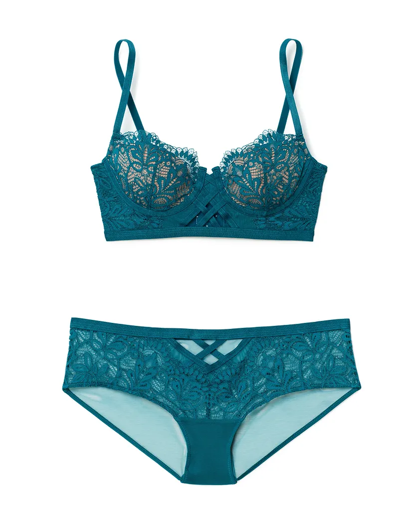 Diara Dark Blue 2 Contour bra bundle Still 5