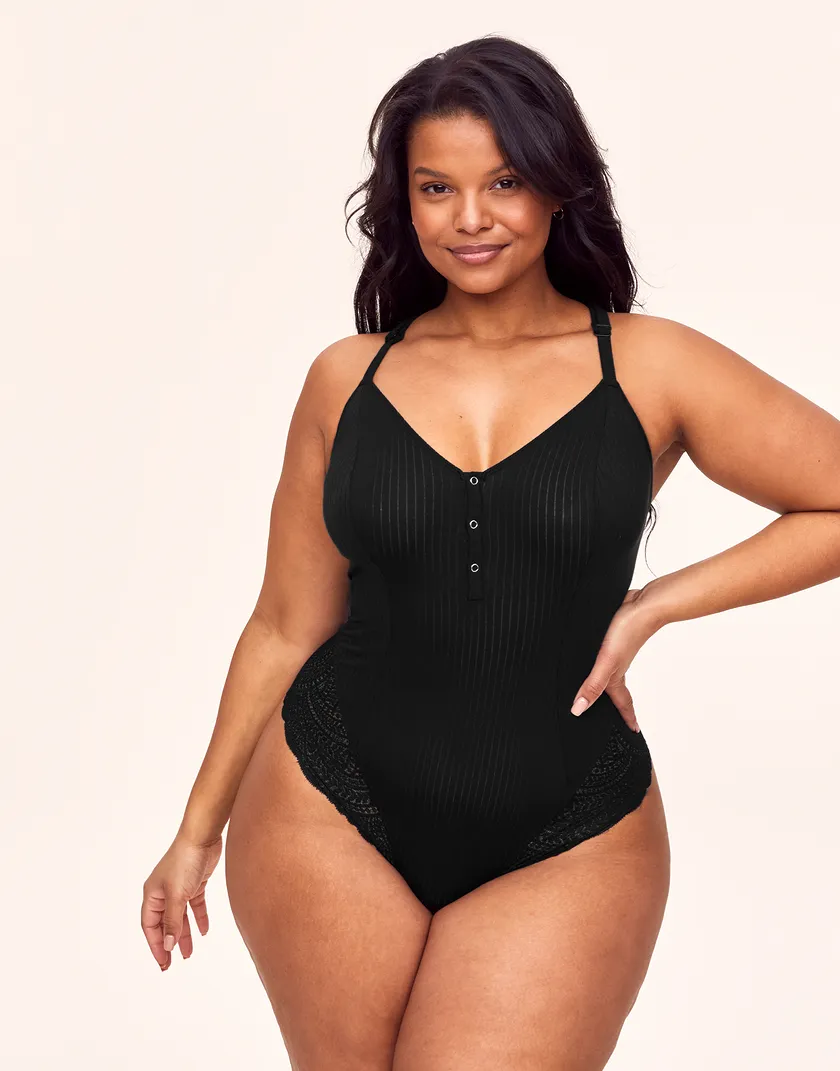 Emilia Black Plus lounge bundle Model 1
