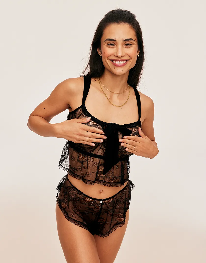 Lauretta Black Unlined lingerie bundle Model 4
