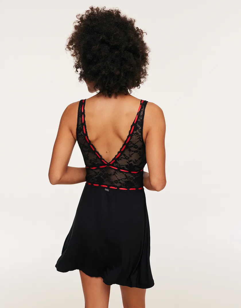 Eliana Black sleepwear bundle Model 3
