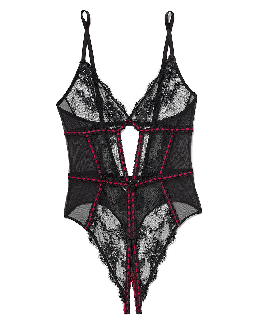 Laylia Black Unlined lingerie bundle Still 3