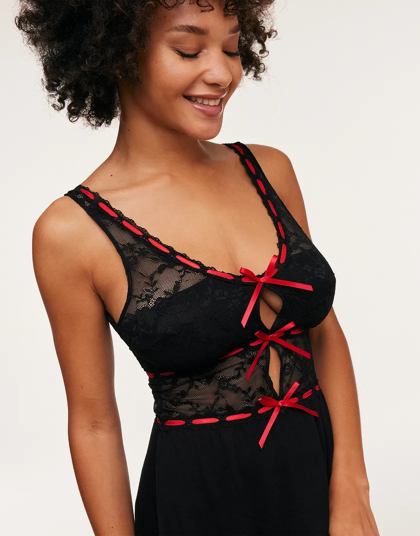 Eliana Black sleepwear bundle Model 2