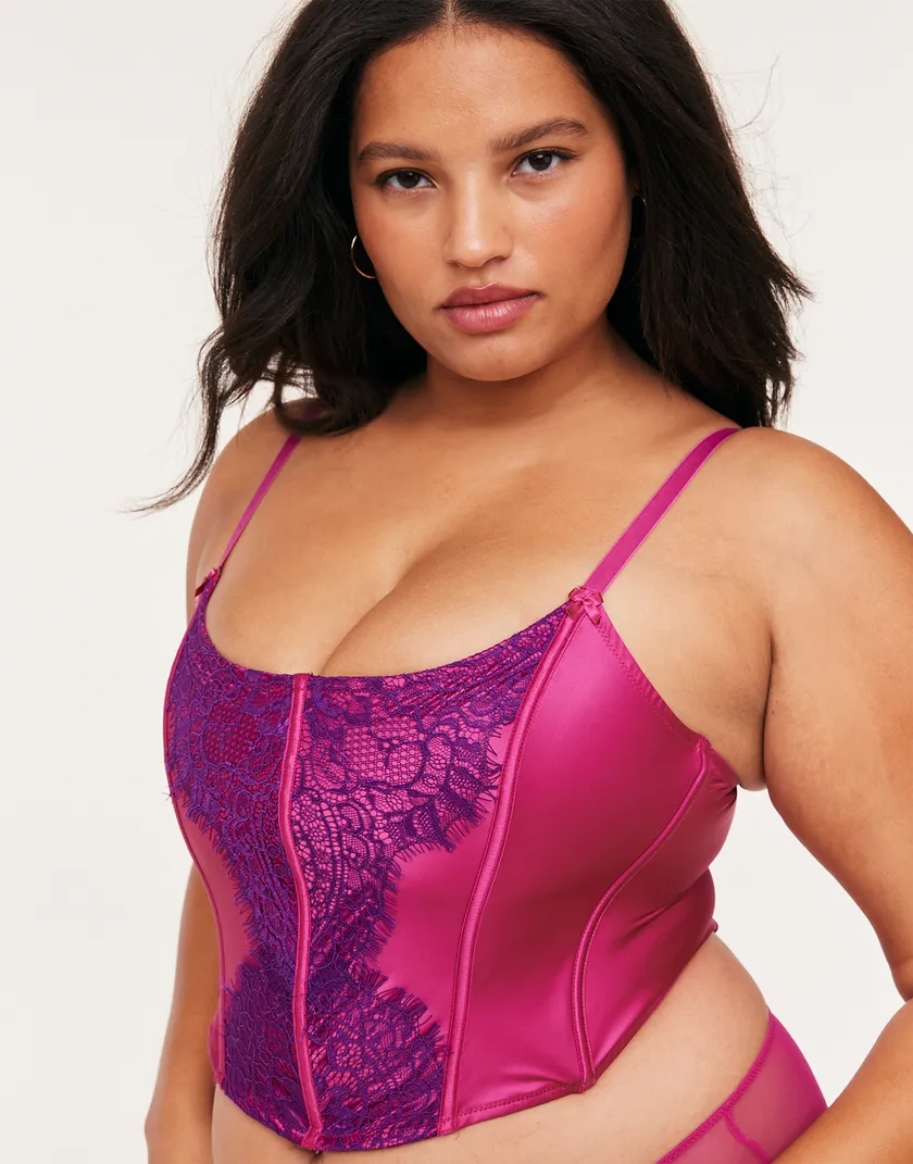 Genevieve Dark Pink Plus Unlined corset bundle Model 2