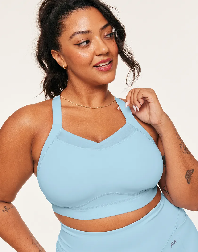 Brylee High Support Light Blue Plus Contour activewear bundle Model 5