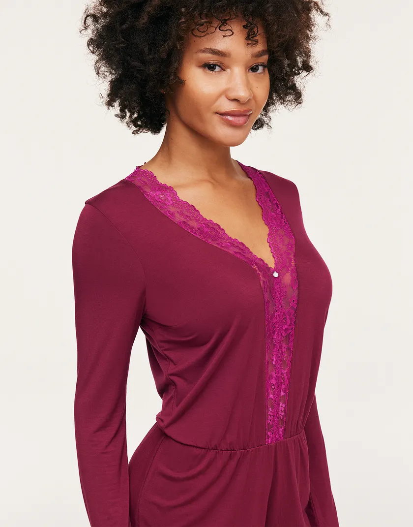 Charlotte Dark Red sleepwear bundle Model 1