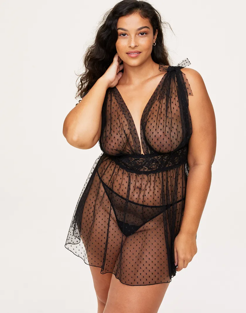 Elise Black Plus lingerie bundle Model 5