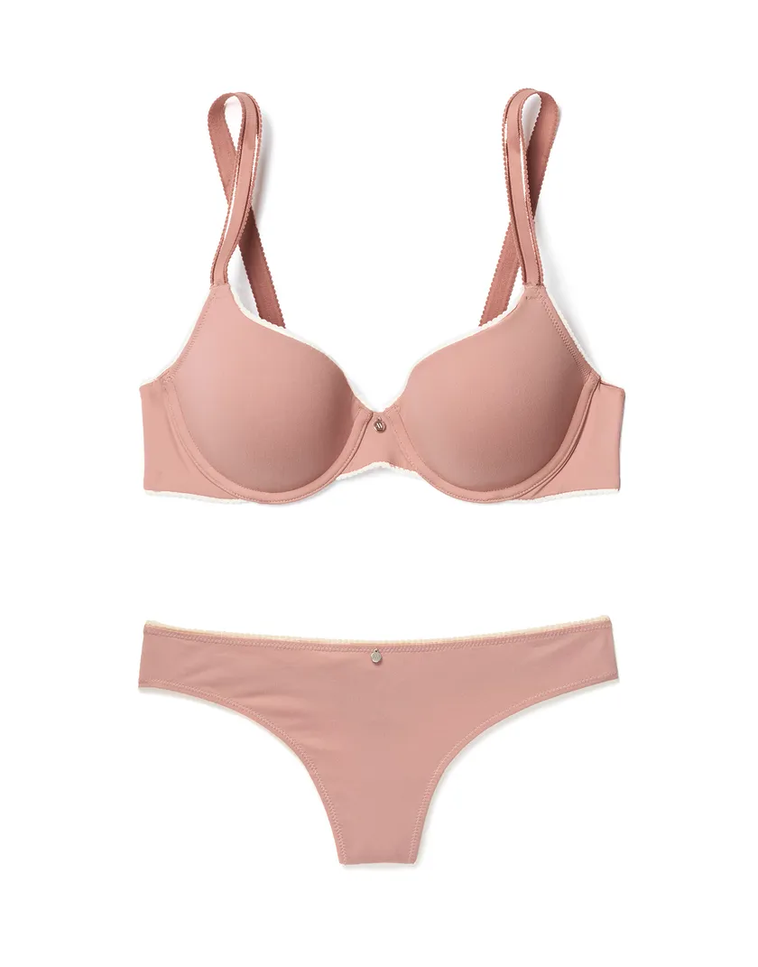 Ellisandra B1 Medium Beige 2 Contour bra bundle Still 1