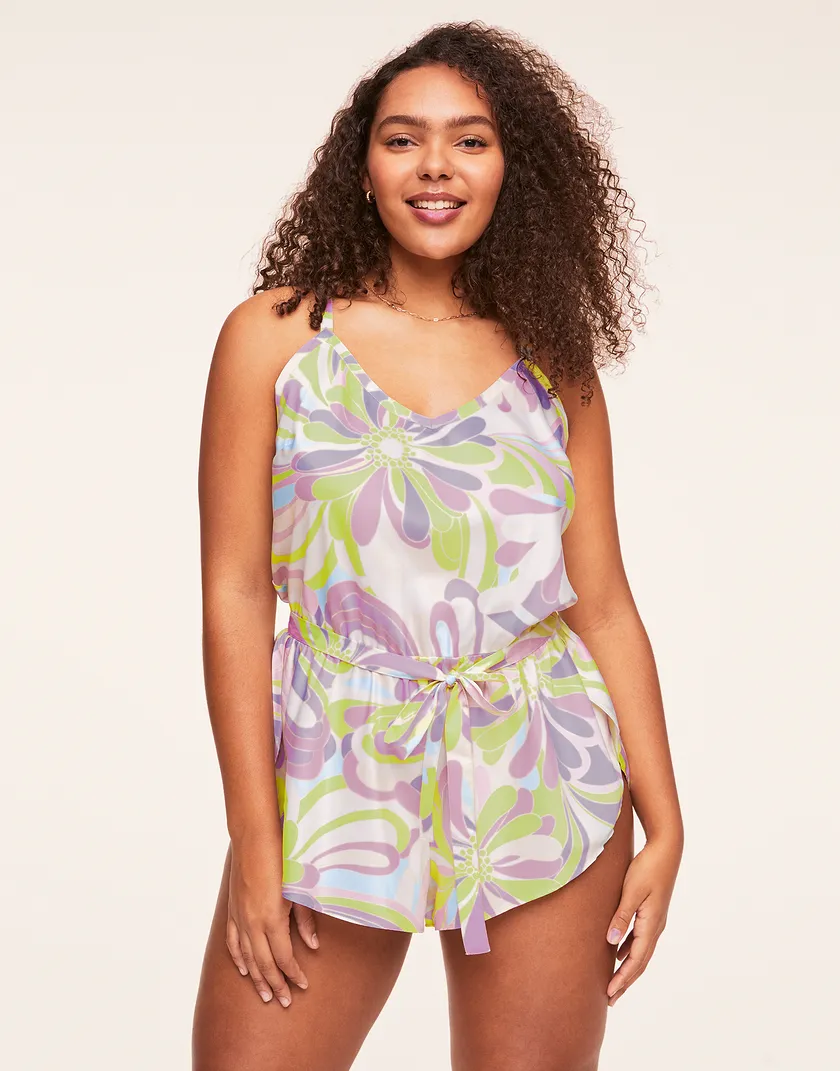 Kami Floral Green Plus lingerie bundle Model 1